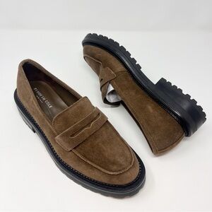 [Kenneth Cole] Tan Suede Slip-On Loafers